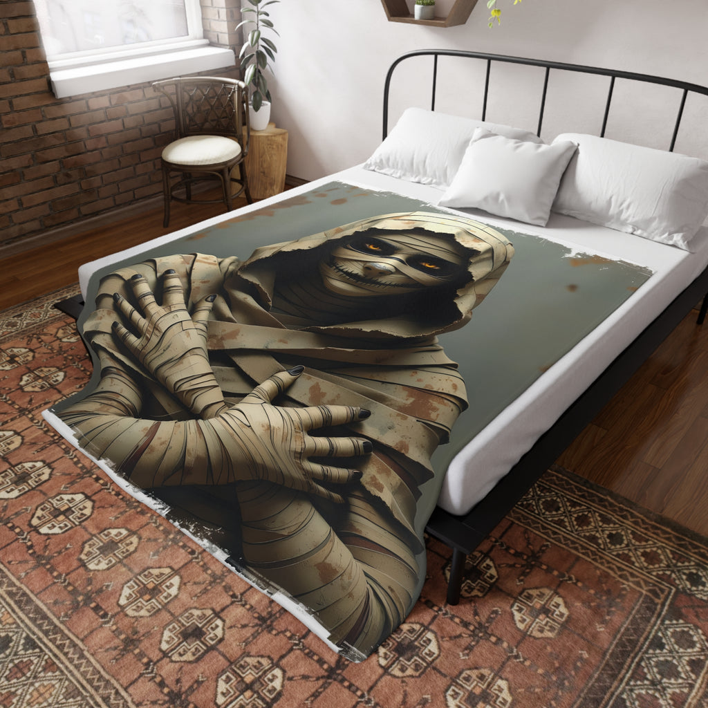Mummy Graphic Plush Fleece Blanket | Cozy Throw, Unique Home Decor, Gift for Birthdays, Cuddly Comfort, Halloween decor